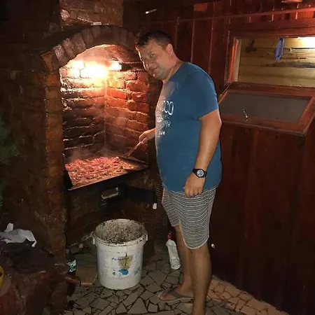 Lacramioara Din Maison d'hôtes