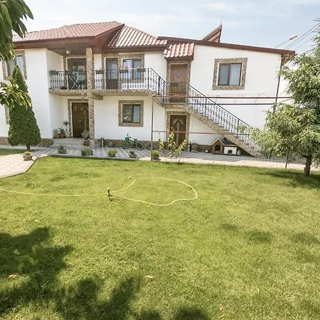 Lacramioara Din Maison d'hôtes